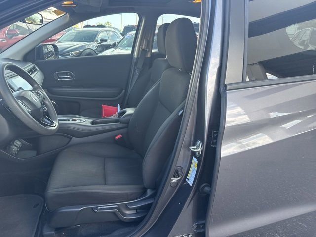 Used 2017 Honda HR-V EX image 12