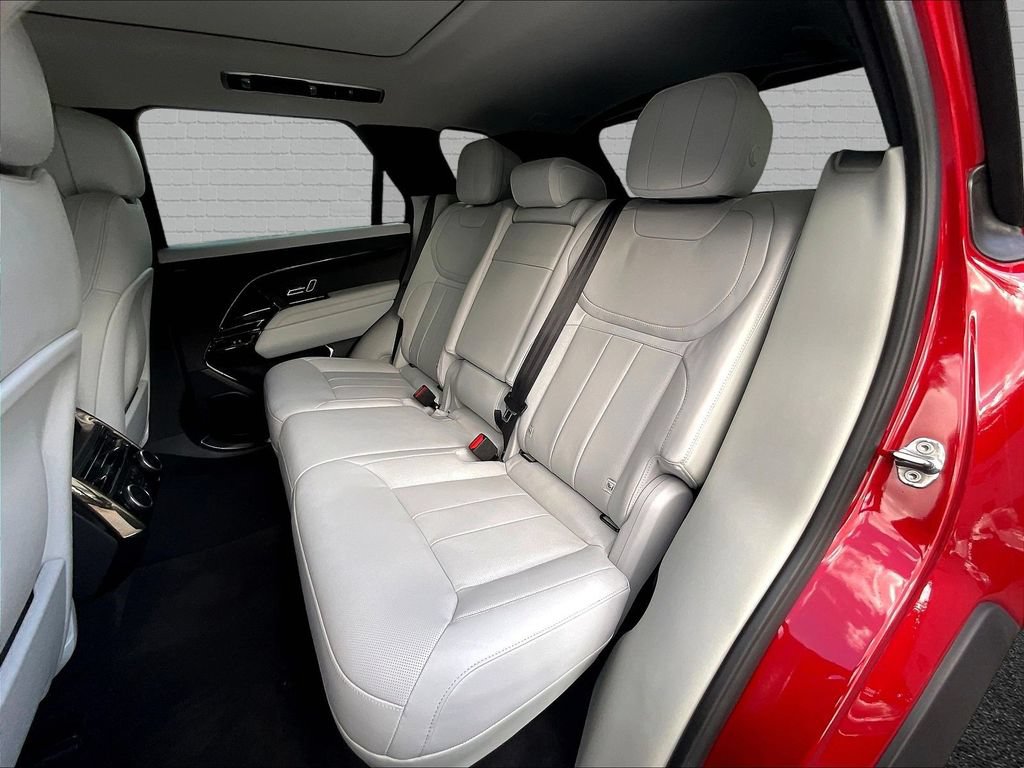 Used 2023 Land Rover Range Rover Sport SE AWD/4WD image 20