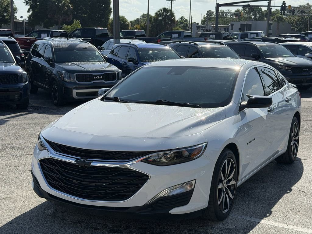 Used 2024 Chevrolet Malibu RS FWD image 9