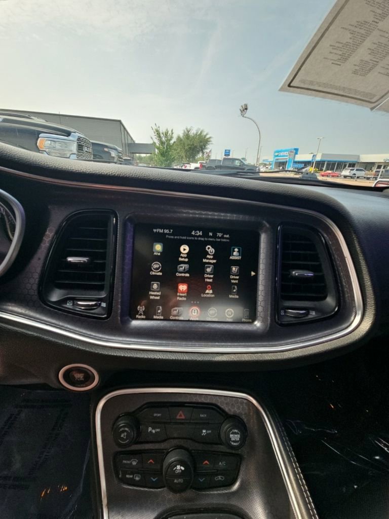 Used 2016 Dodge Challenger SXT Plus RWD image 15