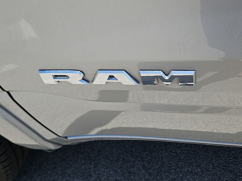 Certified 2022 RAM 1500 Laramie AWD/4WD image 15