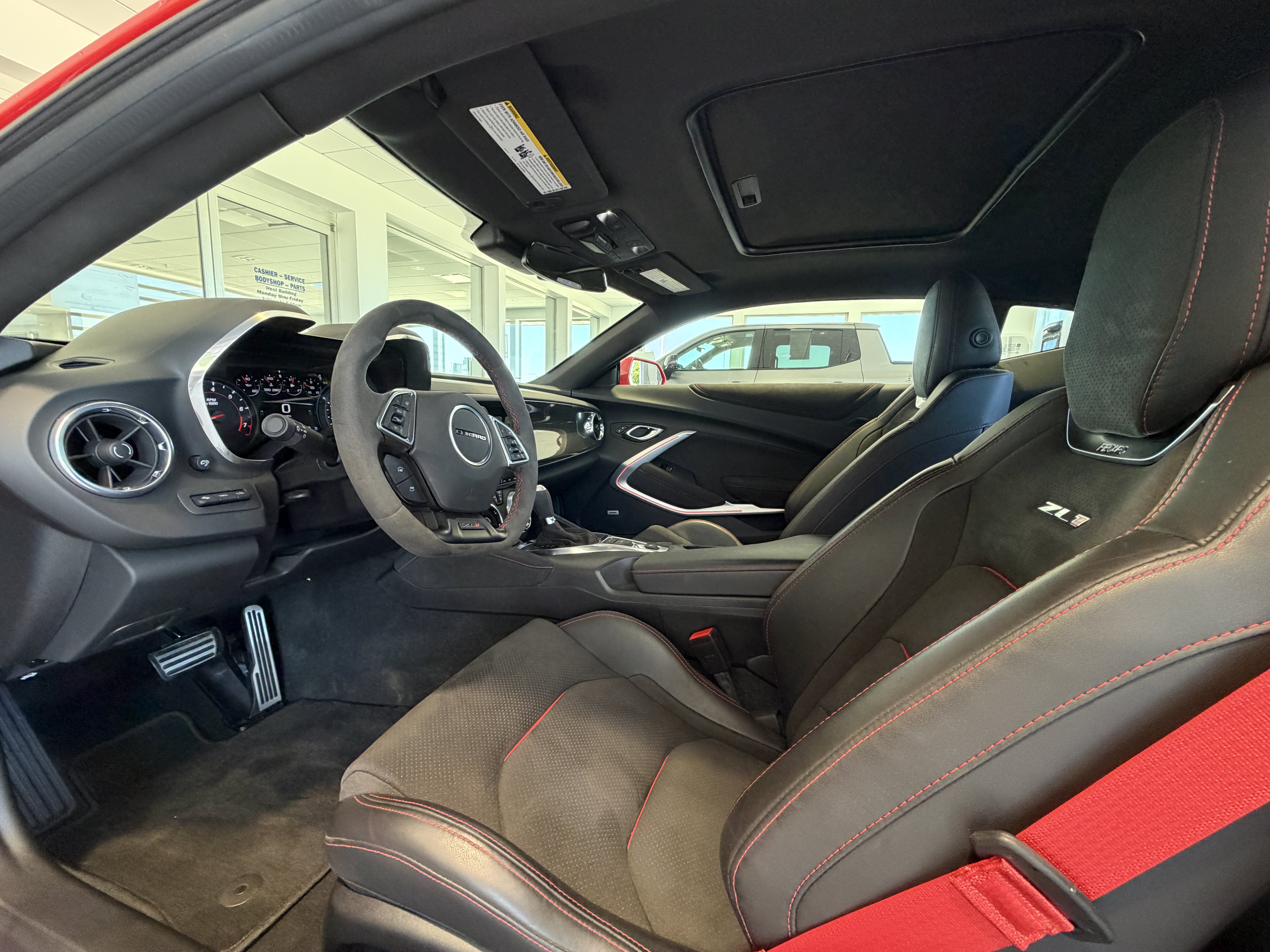 Used 2018 Chevrolet Camaro ZL1 RWD image 2