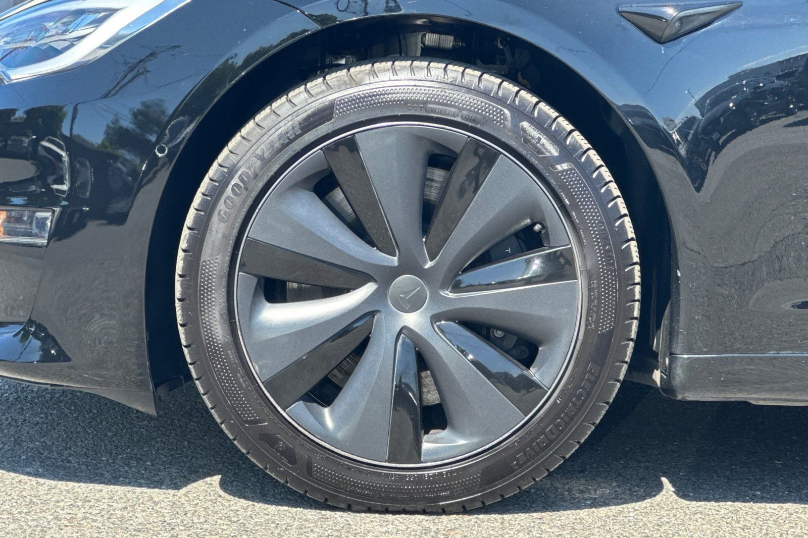 Used 2021 Tesla Model S Plaid AWD/4WD image 12