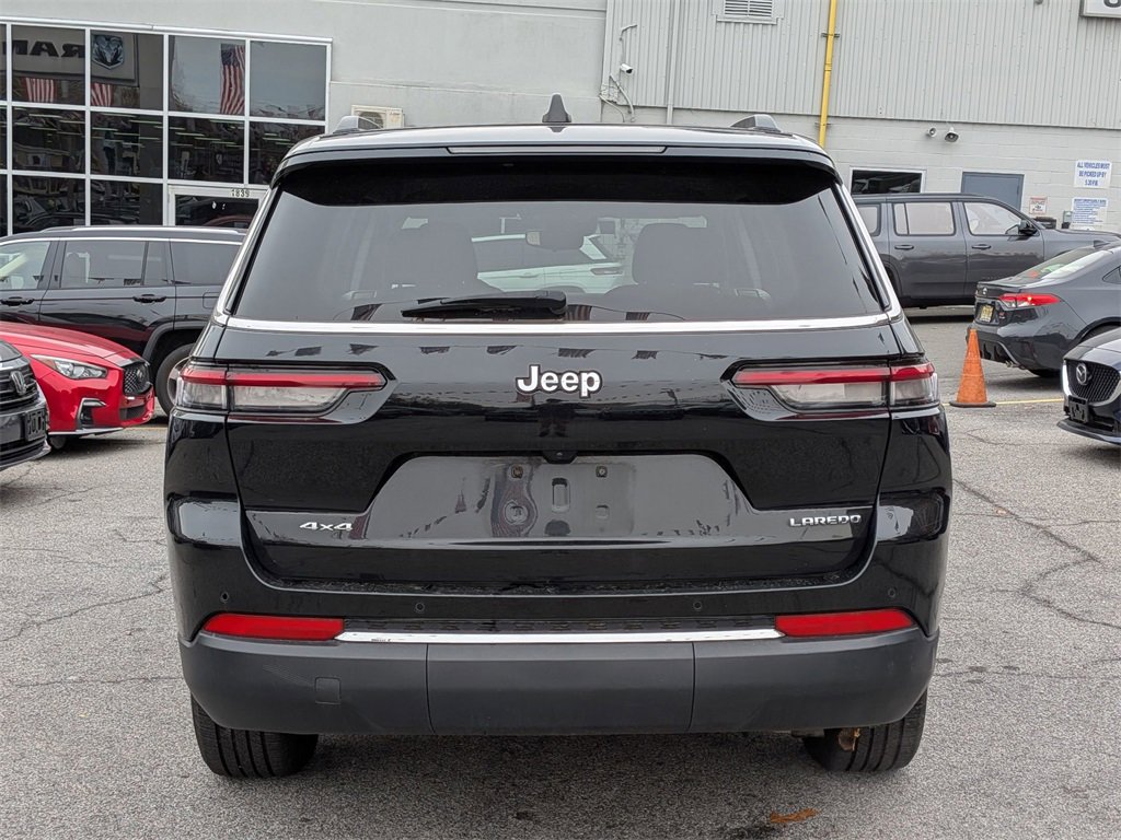 Used 2023 Jeep Grand Cherokee L Laredo image 7