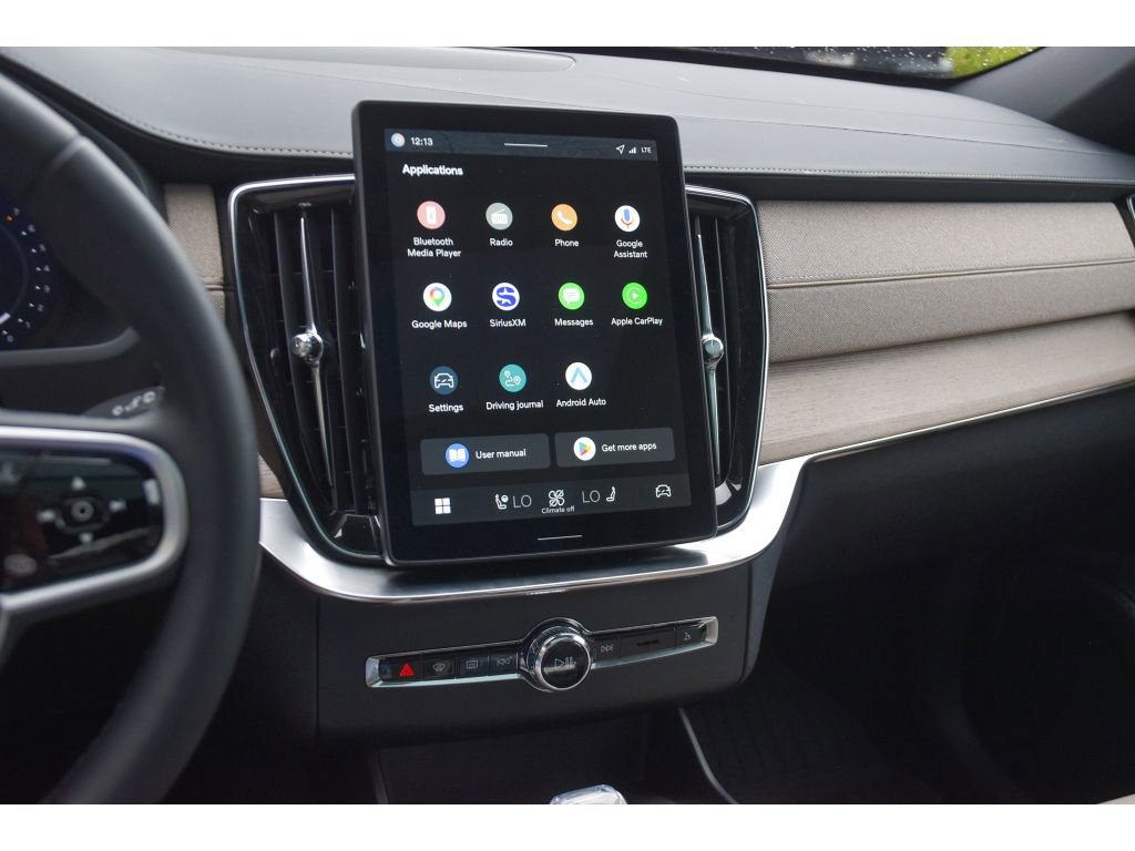 Certified 2026 Volvo XC90 B5 Core w/ Protection Package Premier image 20