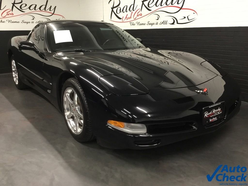 Used 2002 Chevrolet Corvette Coupe w/ Preferred Equipment Group2 RWD image 3