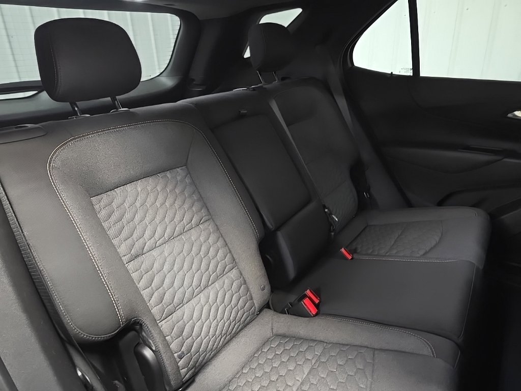 Used 2020 Chevrolet Equinox LT FWD image 16
