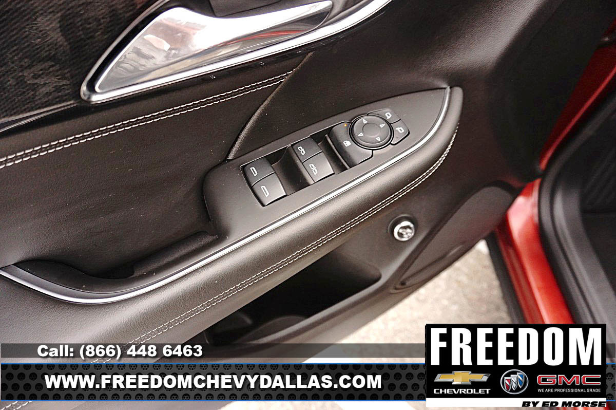 Certified 2023 Buick Envision Preferred AWD/4WD image 34