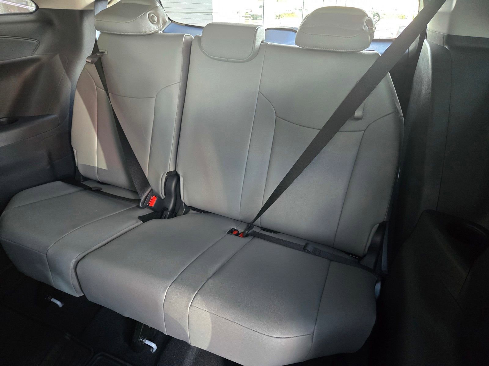 Certified 2026 Toyota Sienna XLE image 12