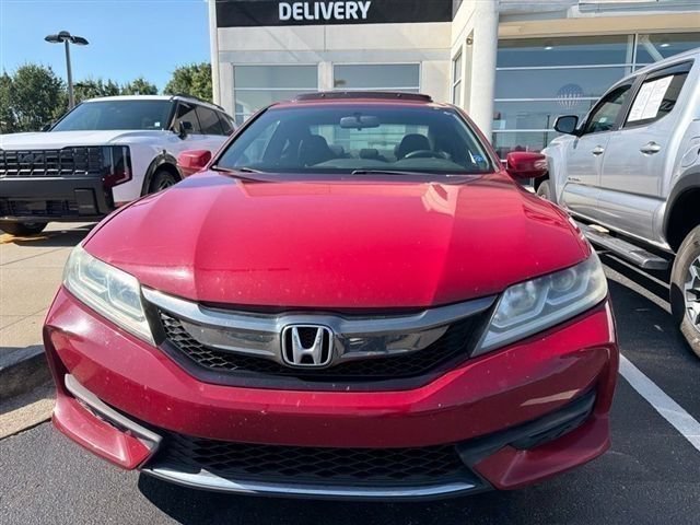 Used 2016 Honda Accord EX image 2