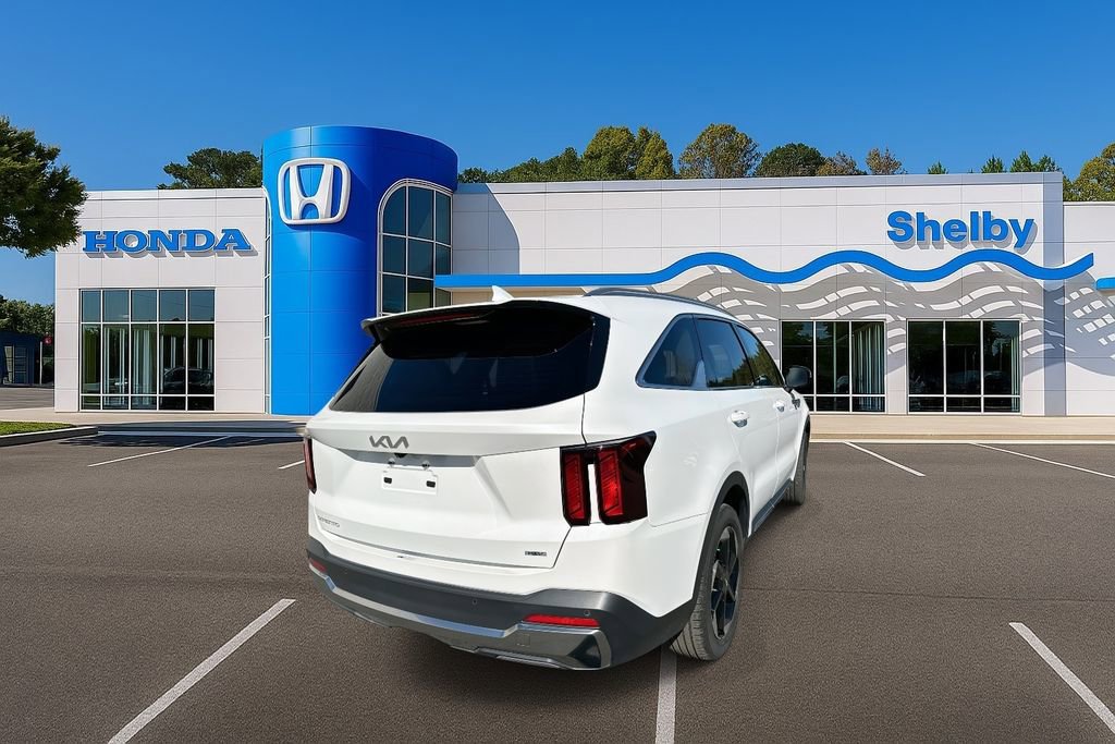 Used 2025 Kia Sorento EX image 8