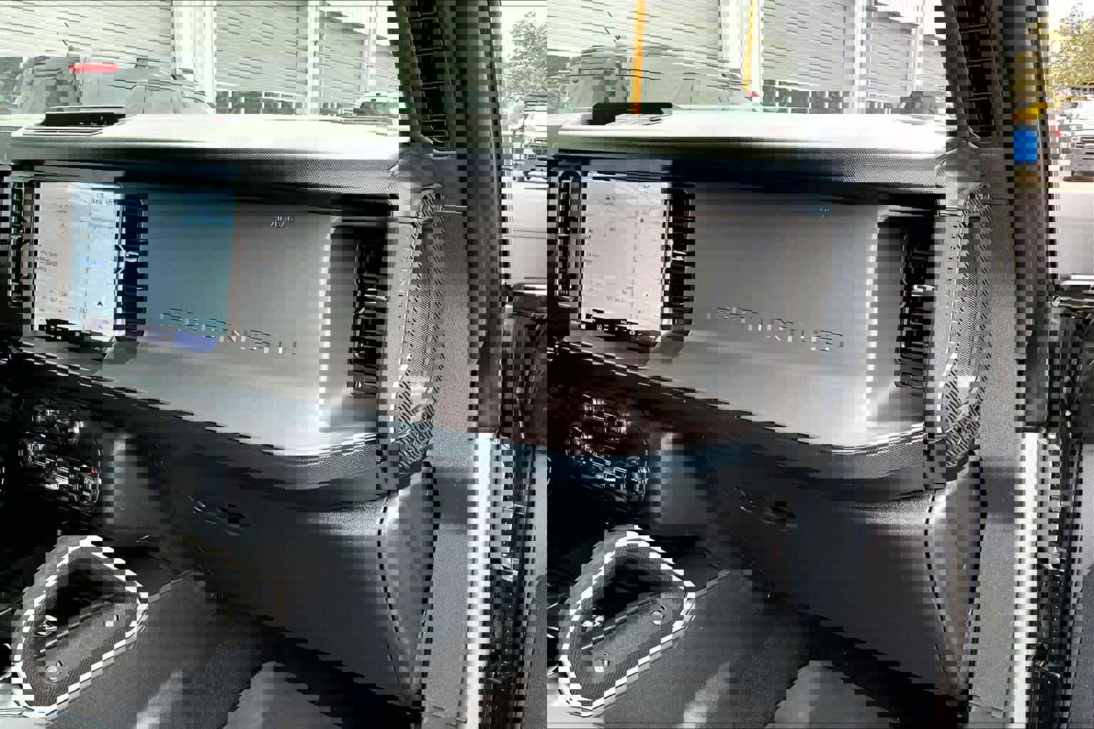 Used 2021 Ford Bronco Outer Banks image 18