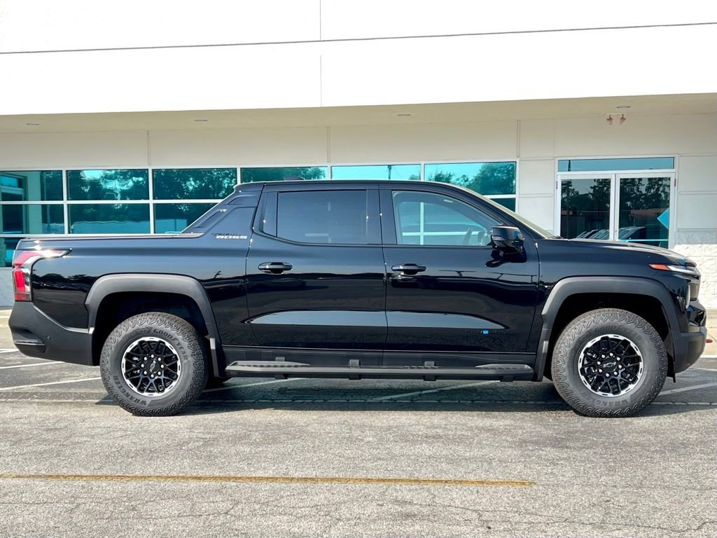 New 2026 Chevrolet Silverado EV Trail Boss video 3