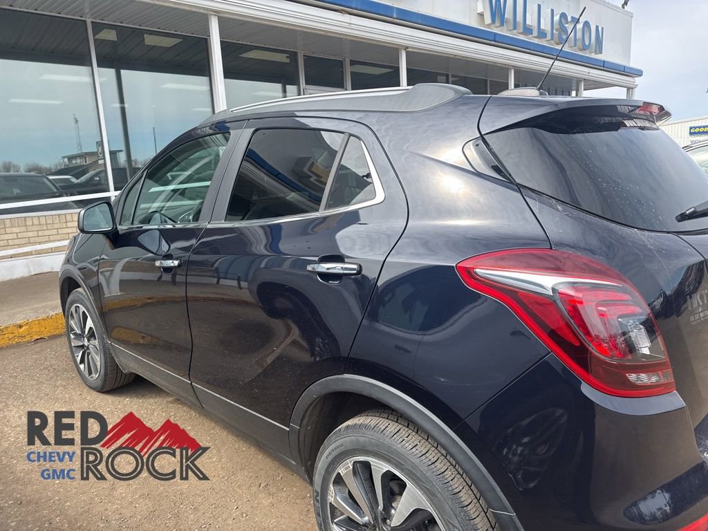 Used 2021 Buick Encore Preferred w/ Safety Package image 7