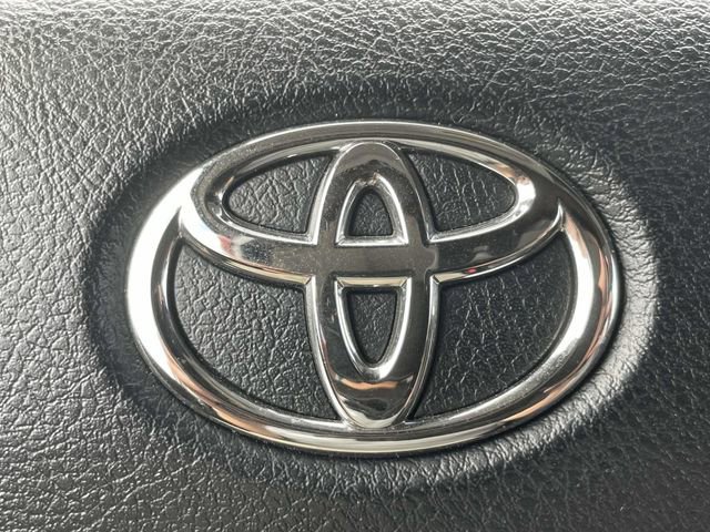 Used 2022 Toyota 4Runner SR5 Premium w/ Moonroof Package image 34