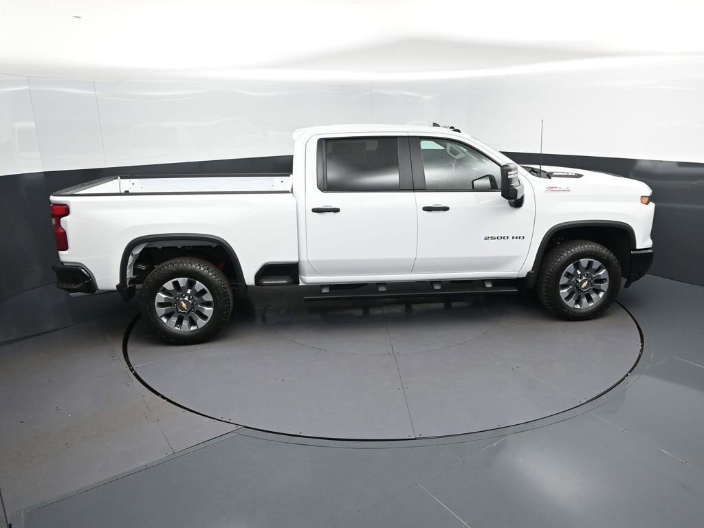 New 2026 Chevrolet Silverado 2500 Custom w/ Z71 Off-Road Package AWD/4WD image 36