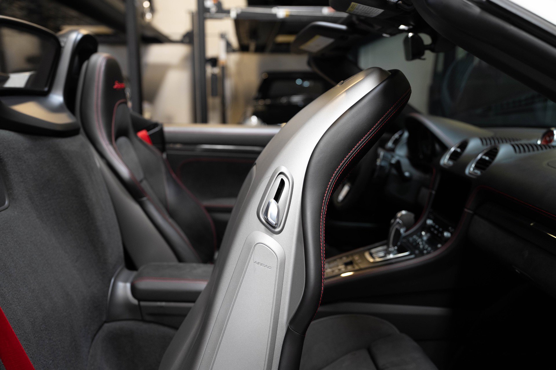 Used 2021 Porsche 718 Boxster Spyder image 83