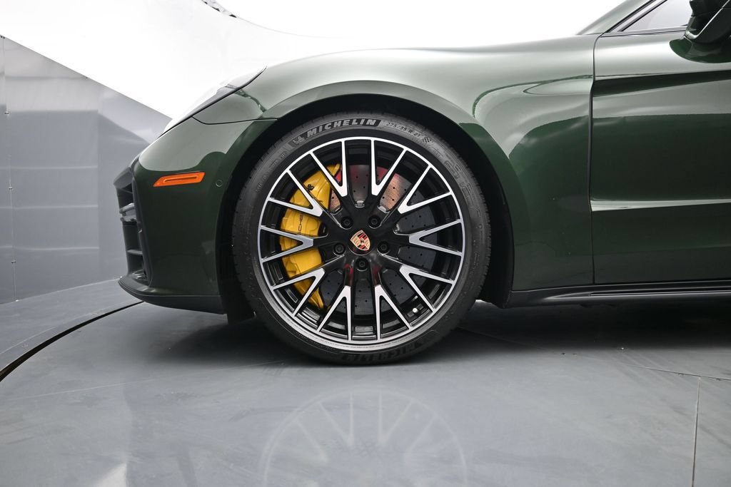 Certified 2026 Porsche Panamera GTS AWD/4WD image 7