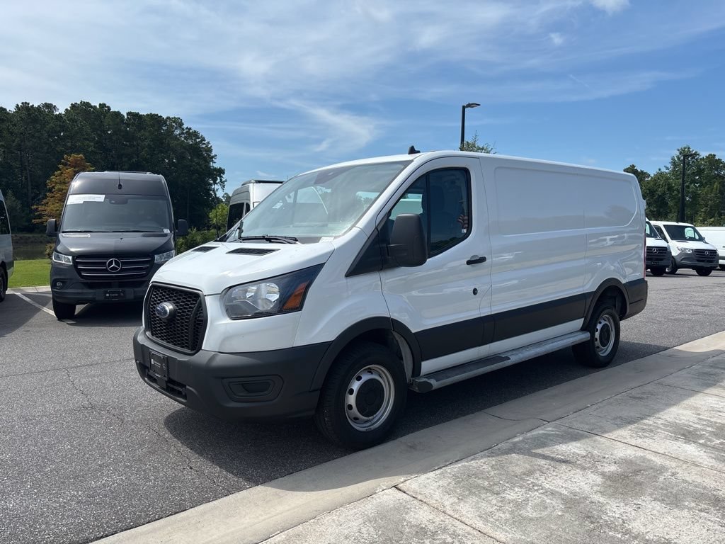 Used 2024 Ford Transit 150 Low Roof RWD image 7