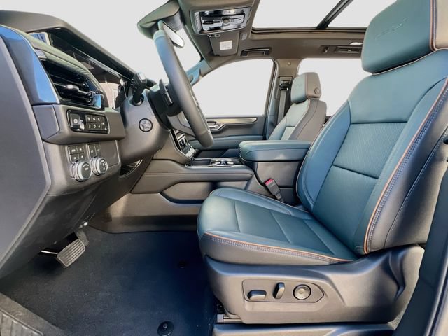 New 2026 GMC Yukon XL AT4 w/ AT4 Premium Package AWD/4WD image 15