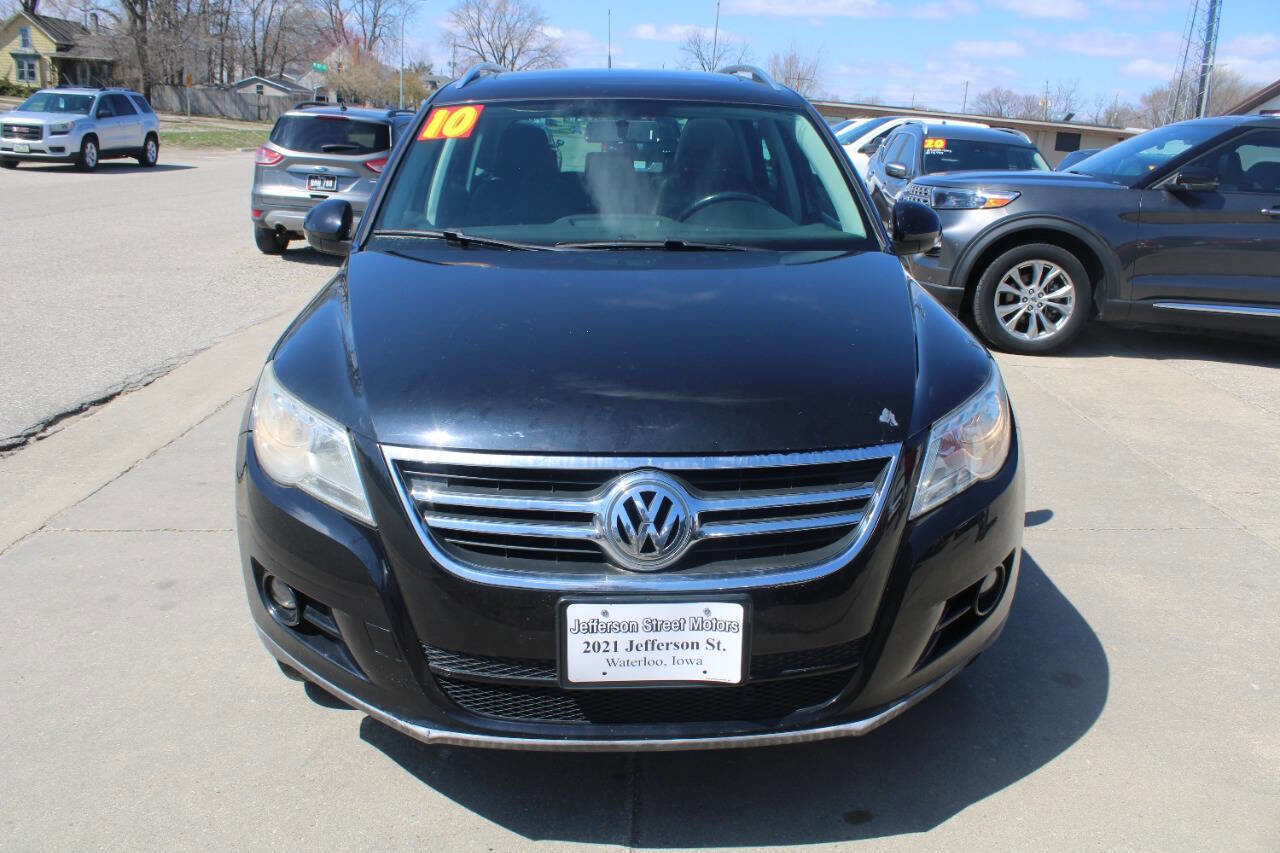 Used 2010 Volkswagen Tiguan SE image 4