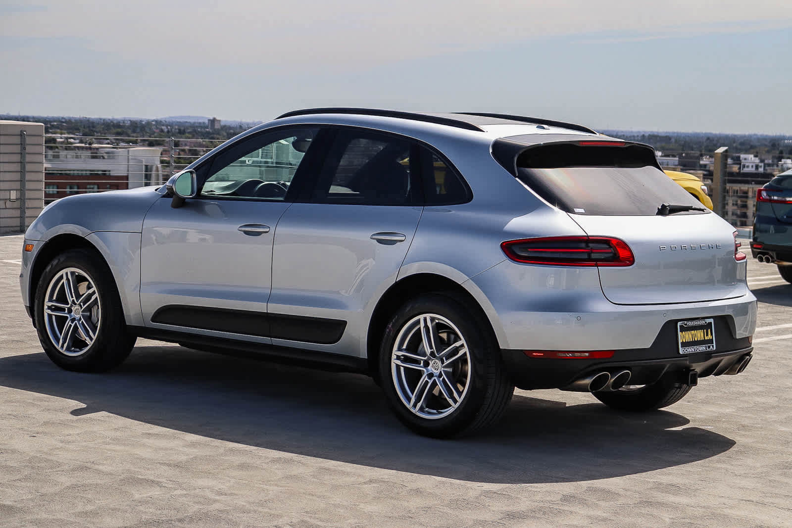 Used 2017 Porsche Macan S image 6