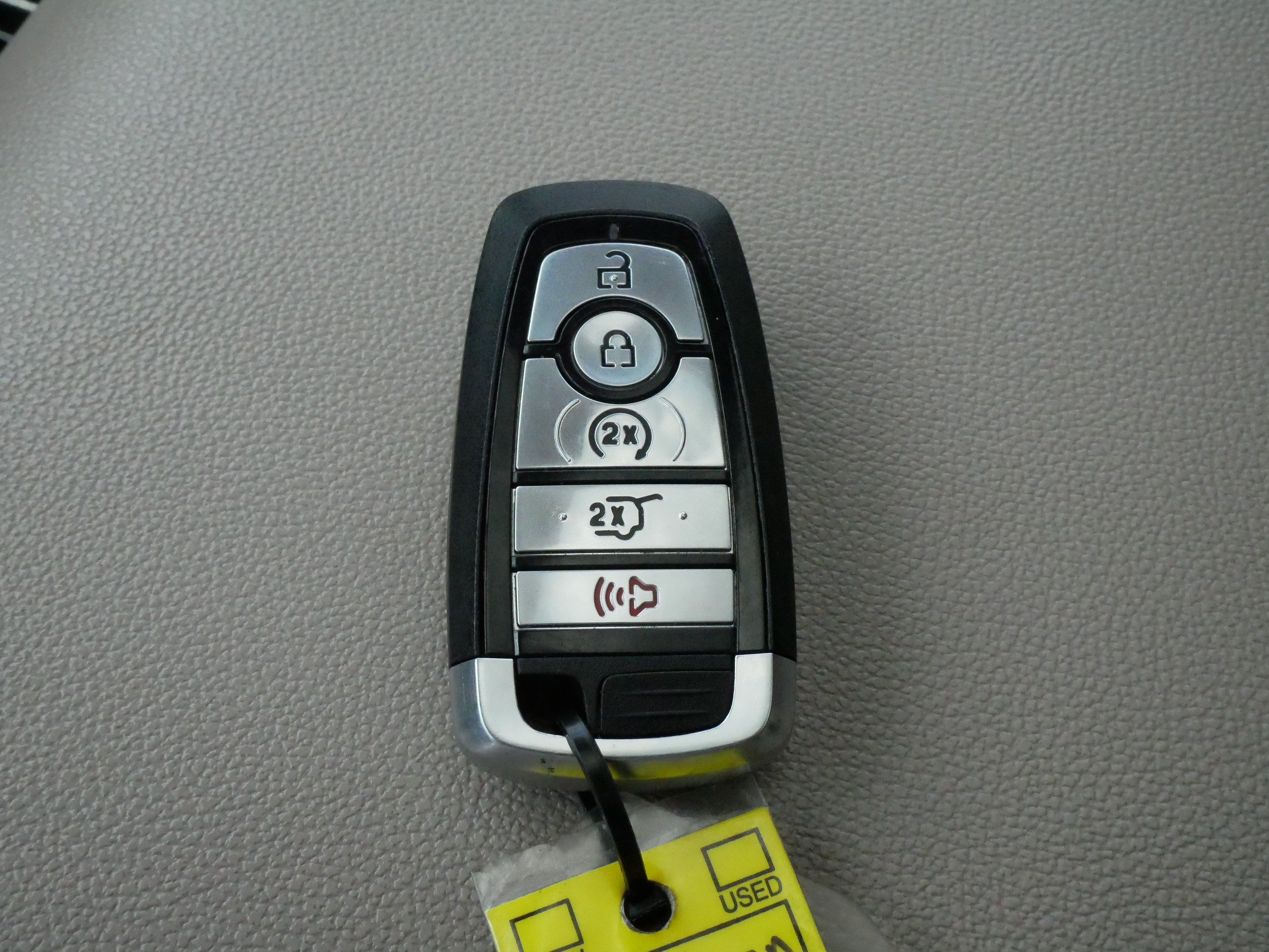 Used 2023 Ford Expedition Limited AWD/4WD image 36