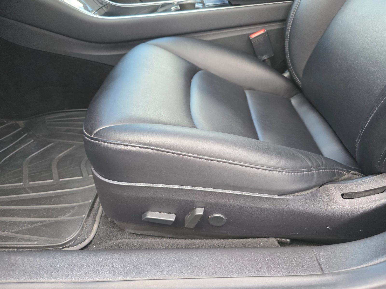 Used 2018 Tesla Model 3 Mid Range RWD image 20