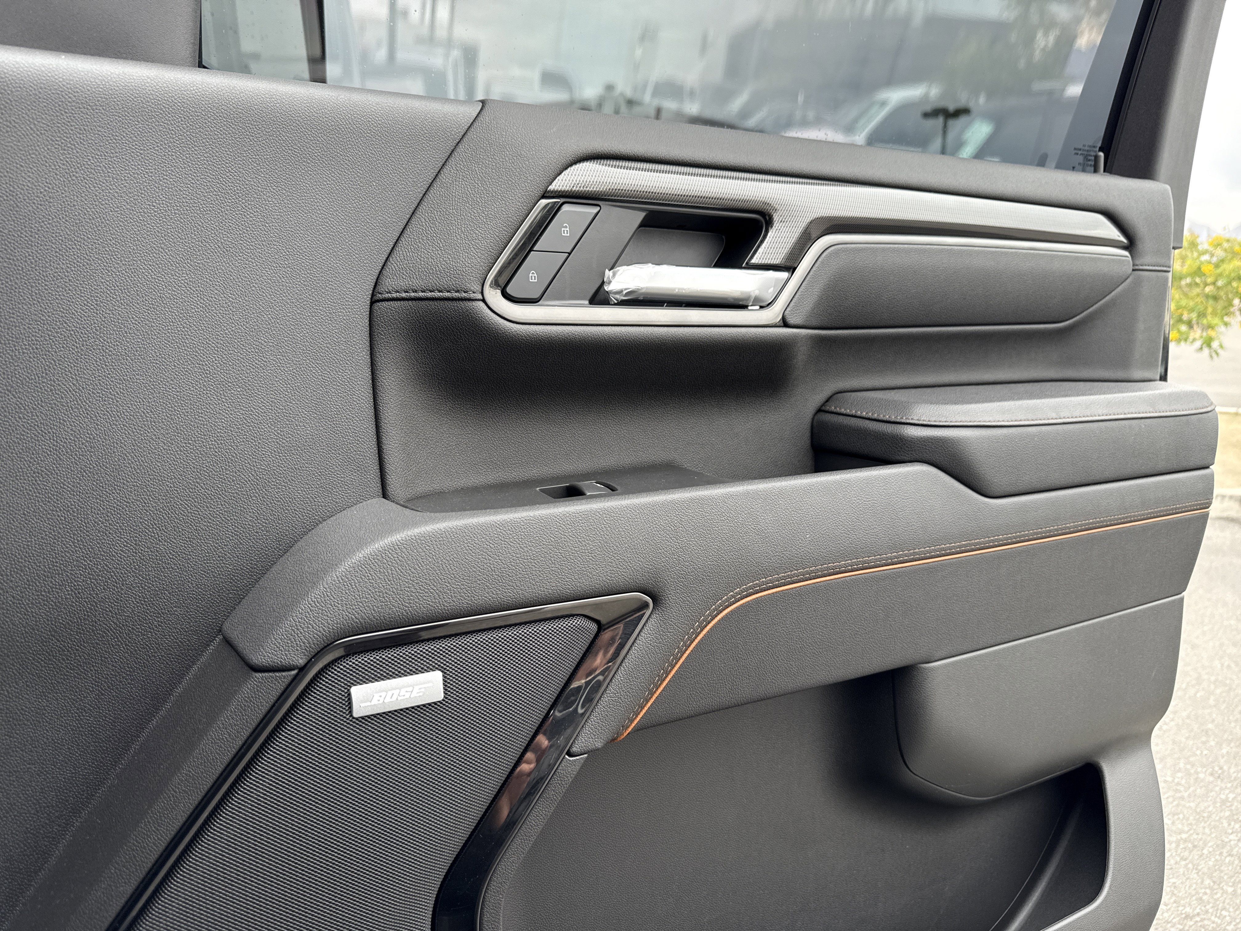 Used 2025 GMC Sierra 2500 AT4 w/ AT4 Premium Plus Package image 38