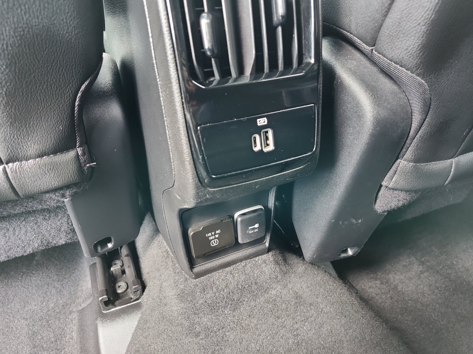 Used 2022 Jeep Compass Latitude w/ Sun and Sound Group AWD/4WD image 15