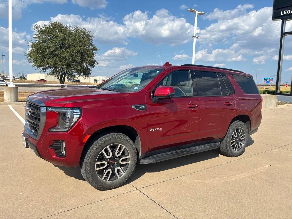 Used 2024 GMC Yukon AT4 w/ Technology Package AWD/4WD image 1