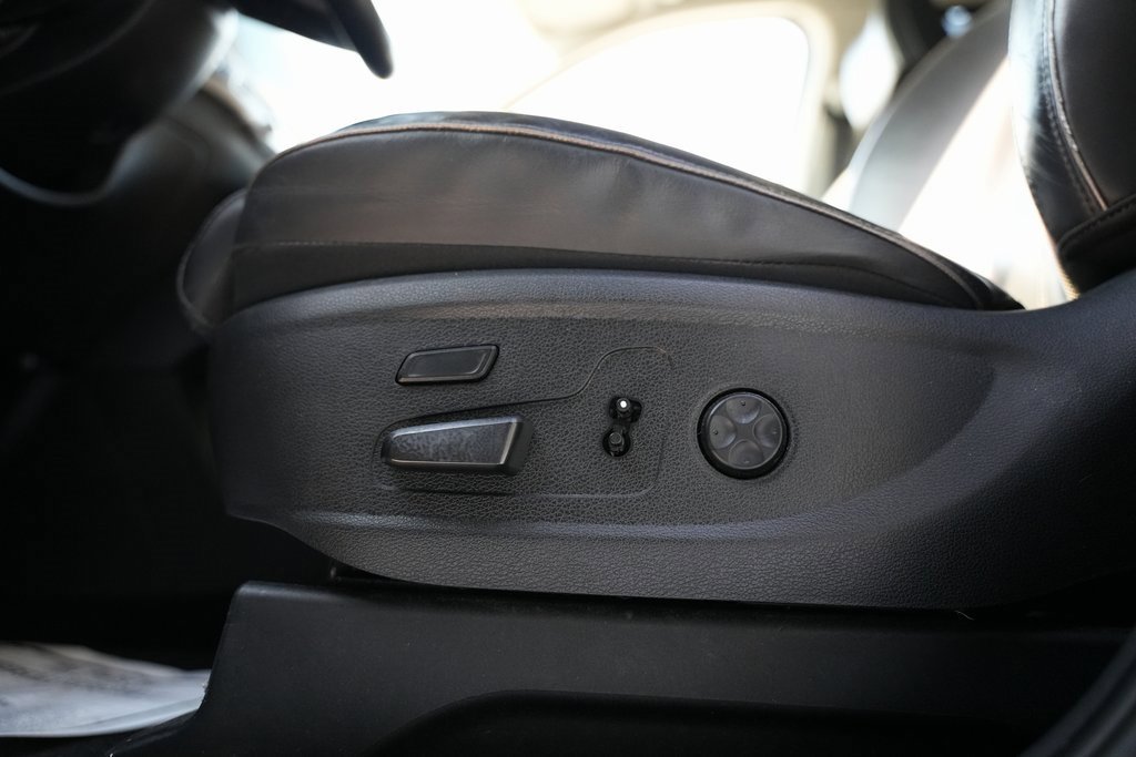 Used 2021 Hyundai Palisade Limited w/ Cargo Package image 21