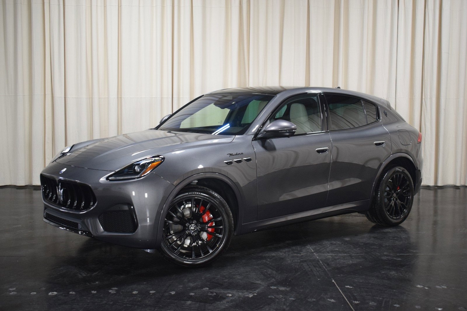 New 2024 Maserati Grecale Modena image 1