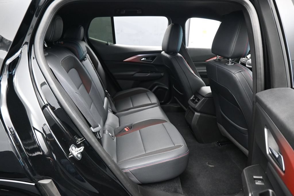 Used 2024 Chevrolet Equinox EV RS FWD image 41