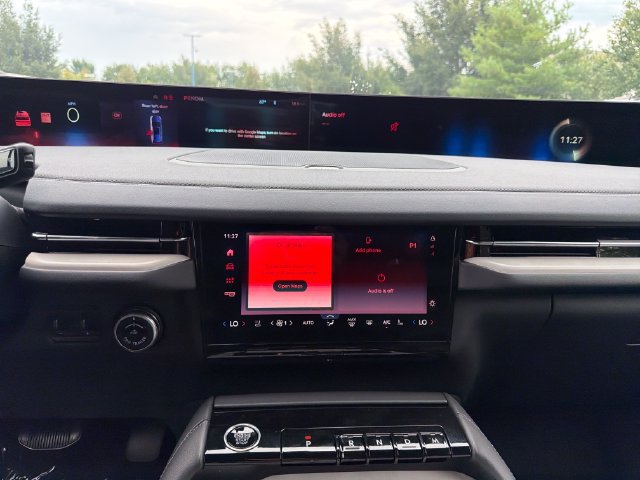New 2027 Lincoln Navigator Reserve w/ Jet Appearance Package AWD/4WD image 20