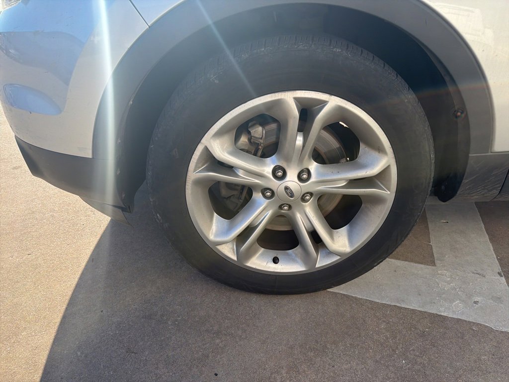 Used 2015 Ford Explorer Limited image 7