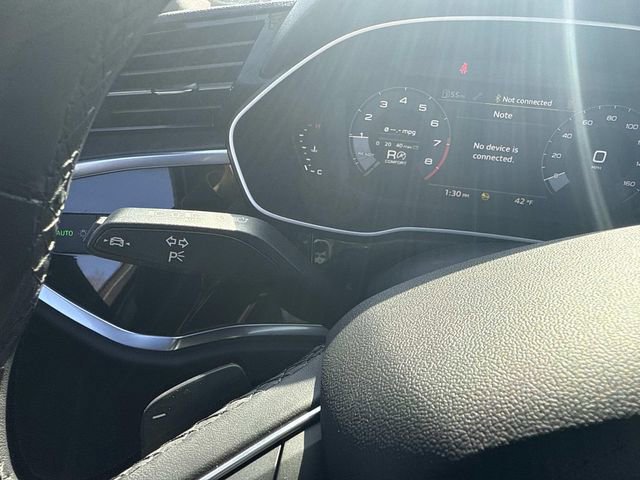 Used 2023 Audi Q3 2.0T Premium image 37