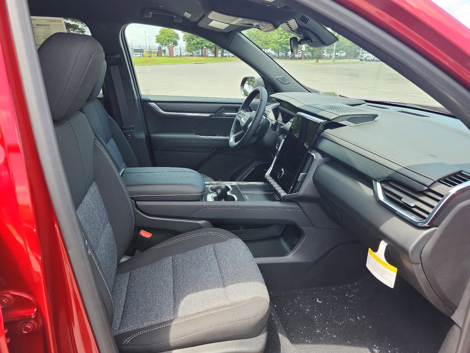 New 2025 GMC Acadia Elevation image 6