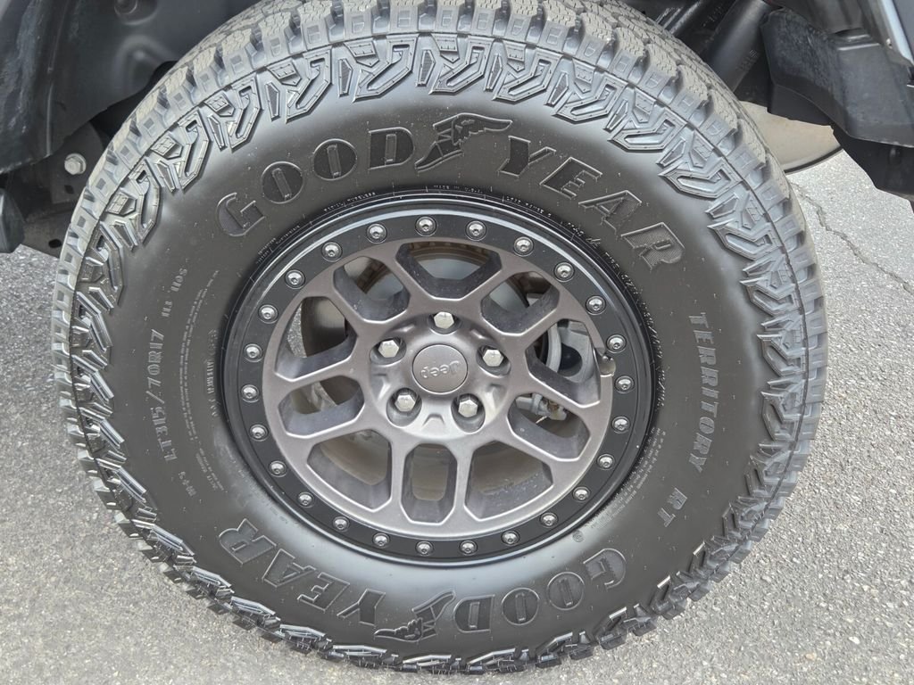Used 2022 Jeep Wrangler Unlimited Sport AWD/4WD image 12