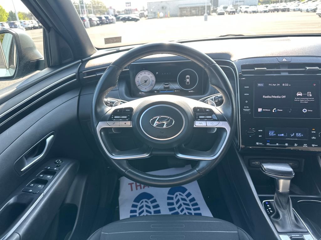 Used 2022 Hyundai Santa Cruz SEL Premium w/ Cargo Package AWD/4WD image 18