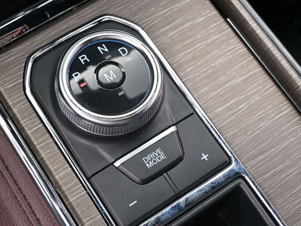 Used 2024 Ford Expedition Limited image 31