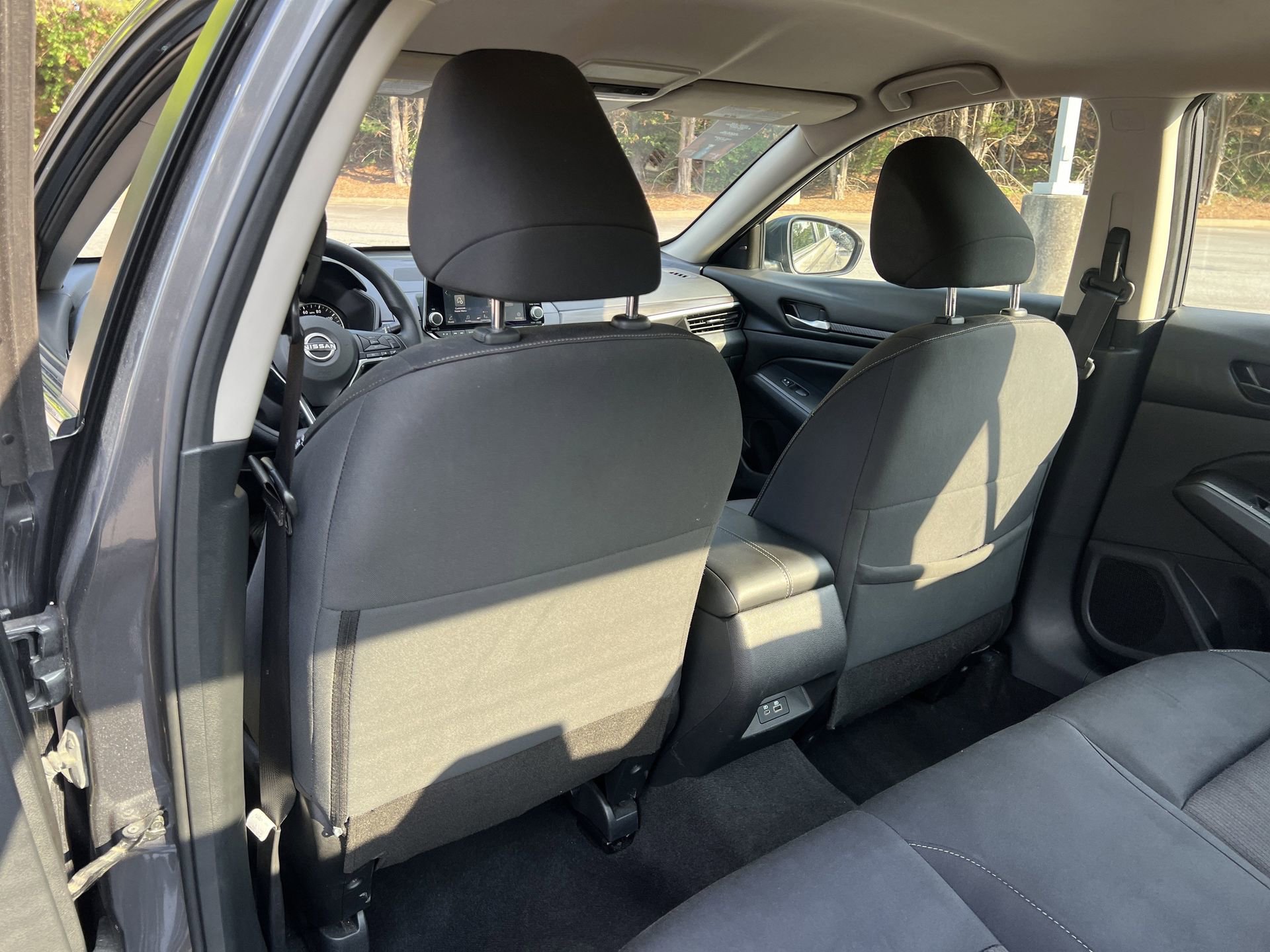 Used 2024 Nissan Altima 2.5 SV FWD image 18