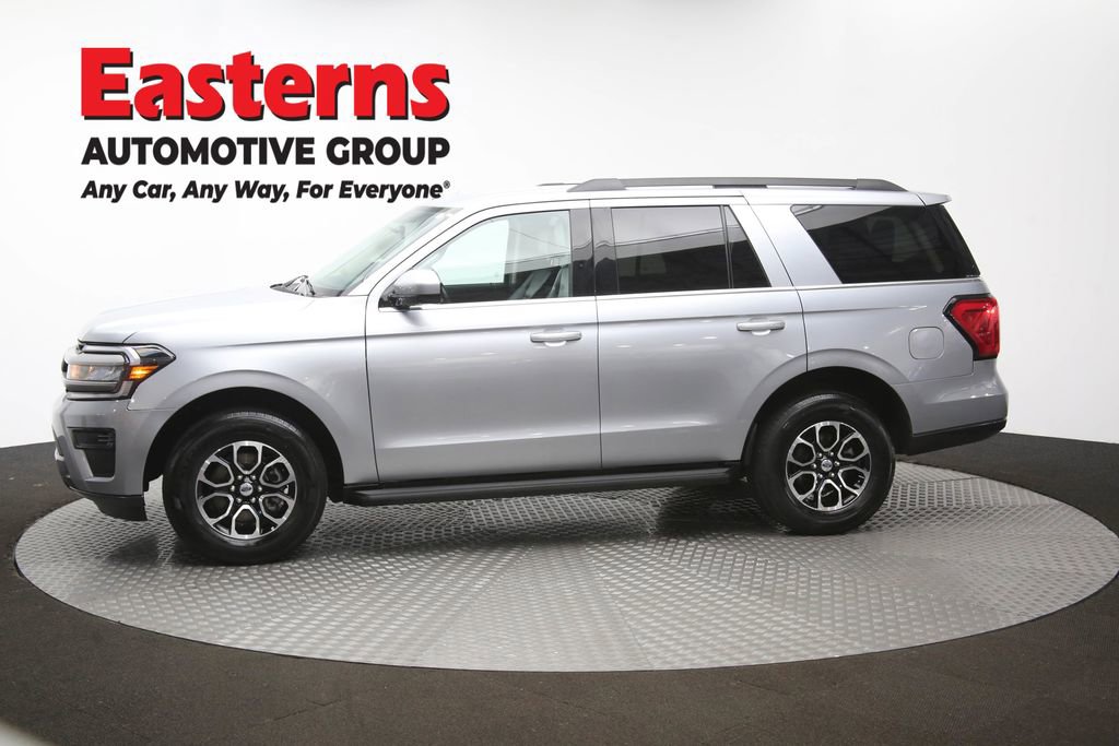 Used 2024 Ford Expedition XLT image 59