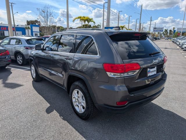 Used 2017 Jeep Grand Cherokee Laredo w/ Quick Order Package 2BE image 10