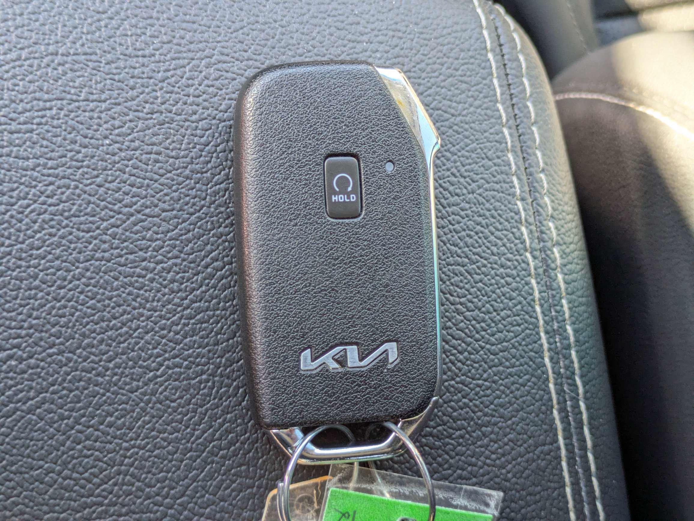 Used 2022 Kia Niro EX Premium FWD image 32
