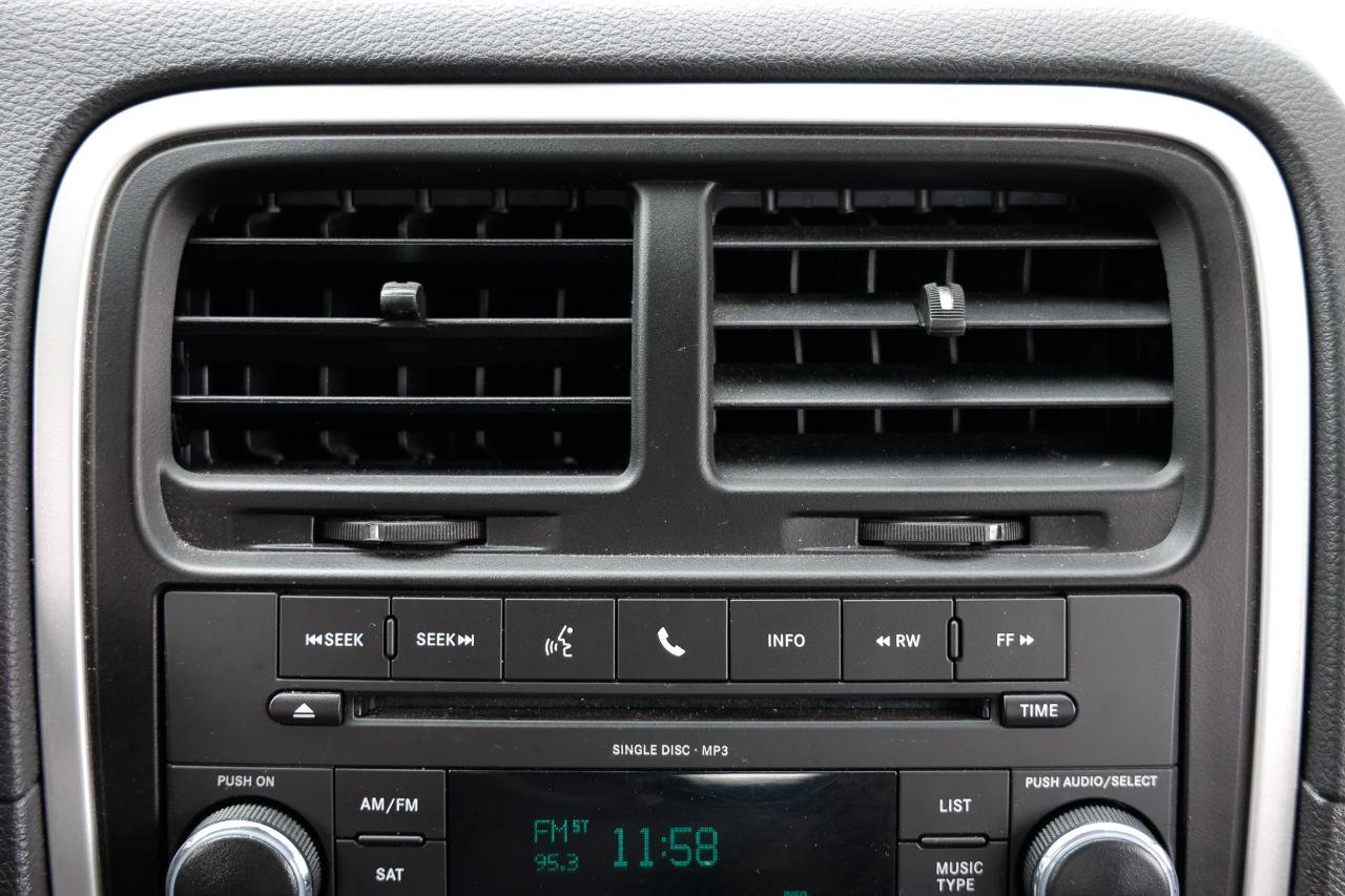 Used 2011 Dodge Caliber Heat w/ Security Group FWD image 31