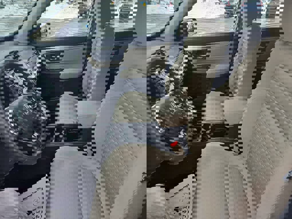 Used 2019 Honda CR-V LX image 6