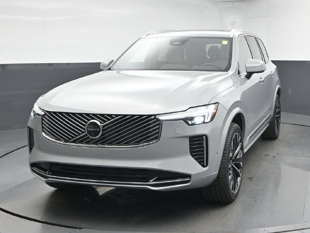 New 2026 Volvo XC90 B6 Plus w/ Protection Package Premier AWD/4WD image 3