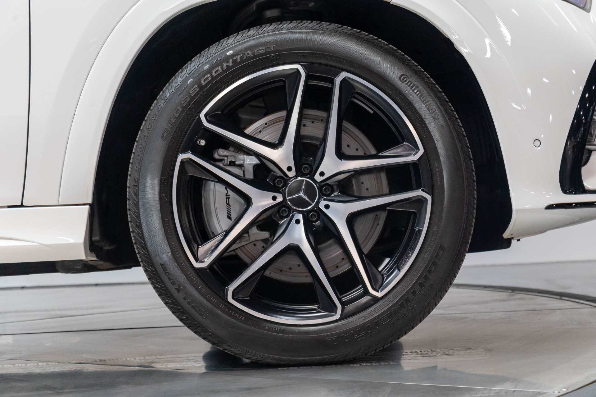 Used 2024 Mercedes-Benz GLE 53 AMG 4MATIC Coupe image 24