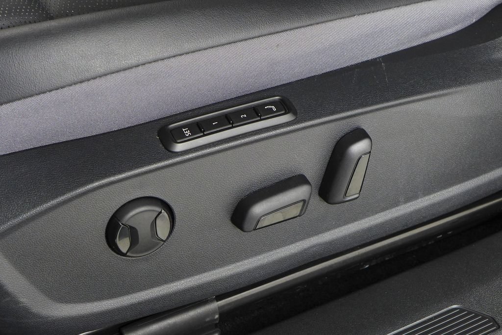Certified 2023 Volkswagen ID.4 Pro S RWD image 23